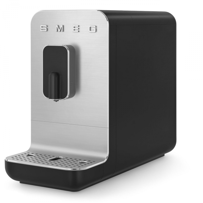Автоматическая кофемашина SMEG BCC11BLMEU в магазине «На диване» в Москве  — Выгодная цена