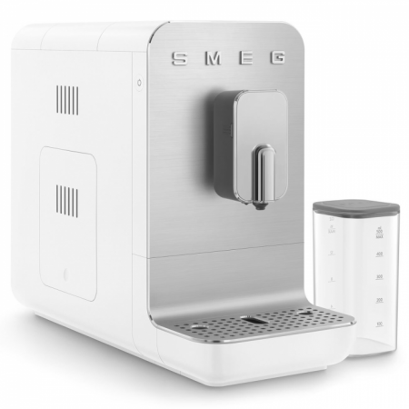 Автоматическая кофемашина Smeg BCC13WHMEU в магазине «На диване» в Москве  — Выгодная цена